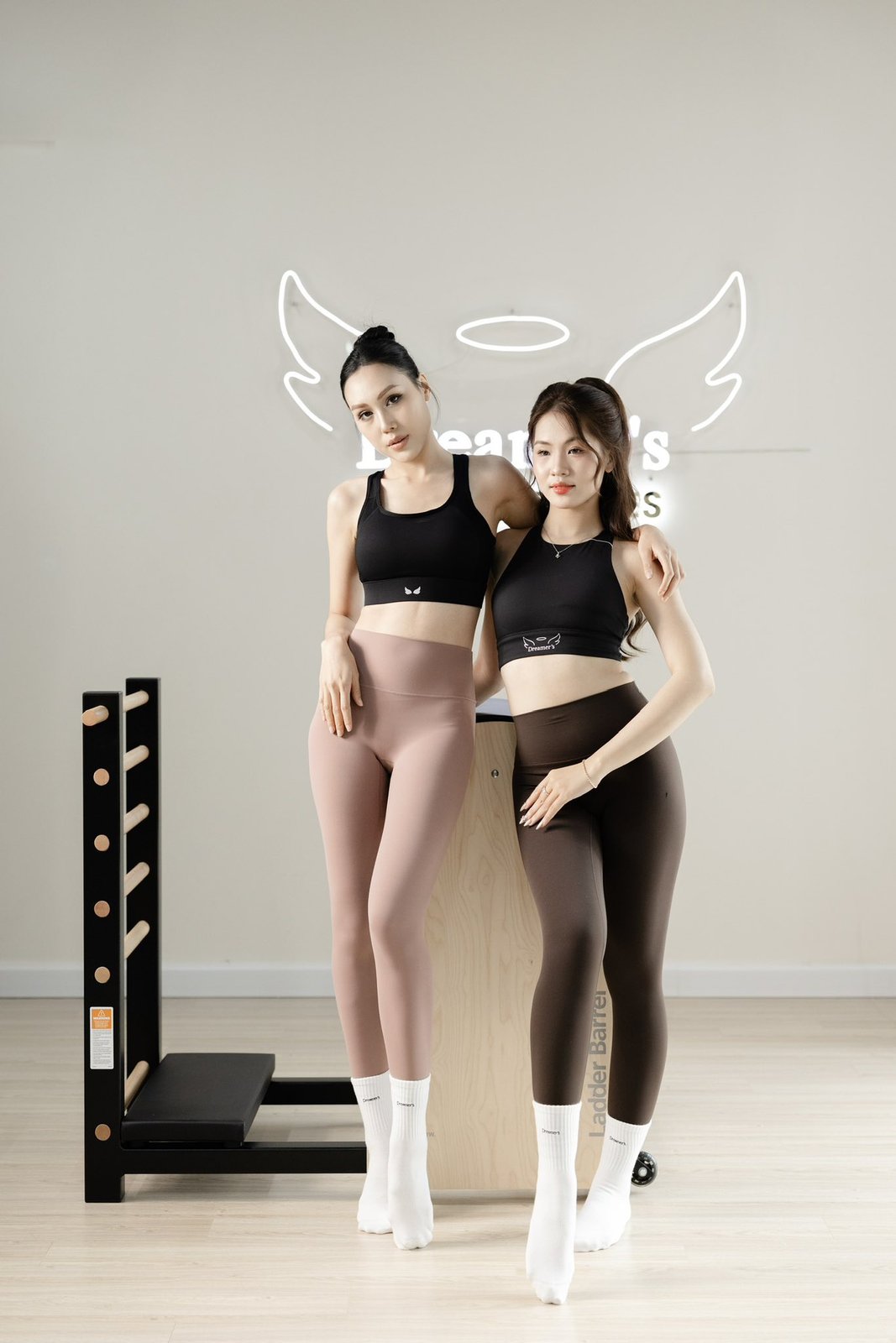 HALO Bra & HANA Bra